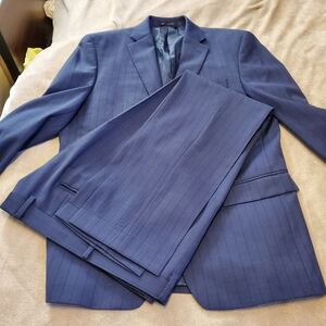 Lauren Ralph Lauren for Macys Men 39R Blue Pinstripe Suit
